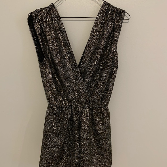 Black and Gold Sparkly Romper - Picture 2 of 4